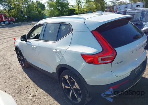 2020 Volvo Xc40 T5 Momentum from USA, damaged, VIN YV4162UK4L2252575